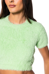ULTRA FUZZY CROP SWEATER