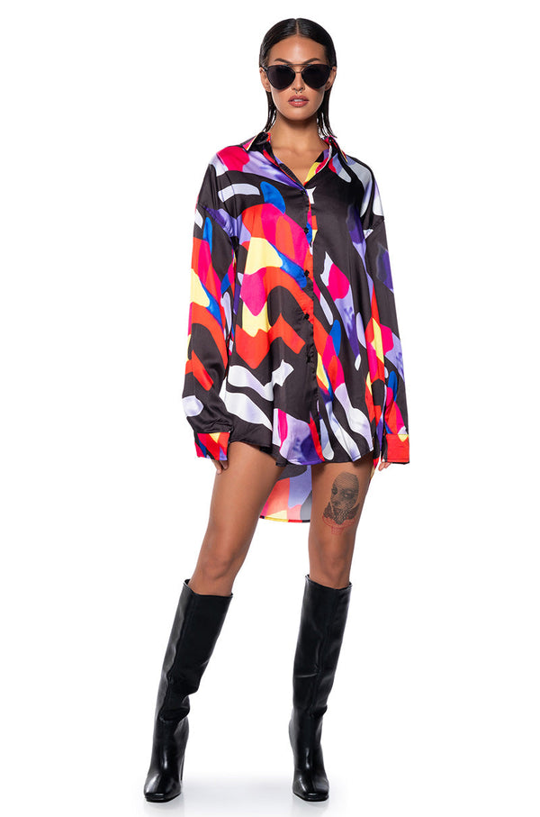 VIBRANT MOOD PRINTED SATIN BUTTON DOWN BLOUSE
