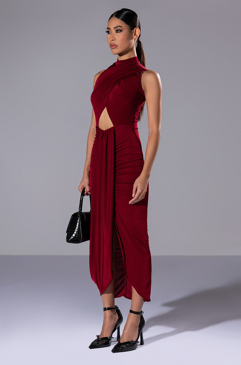 WALK THE WALK SLEEVELESS MIDI DRESS