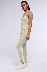 WE BELONG TOGETHER LEGGING IN LIGHT GREEN