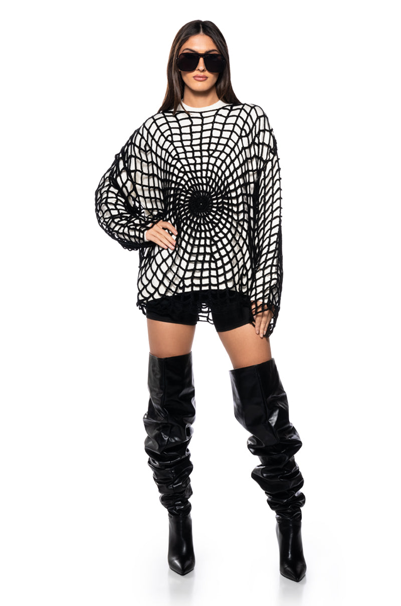 WEAVE MY OWN WEB CREWNECK SWEATER