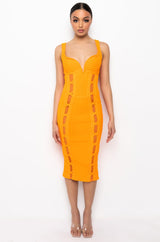 WEDDING GUEST VIBES BANDAGE MIDI DRESS