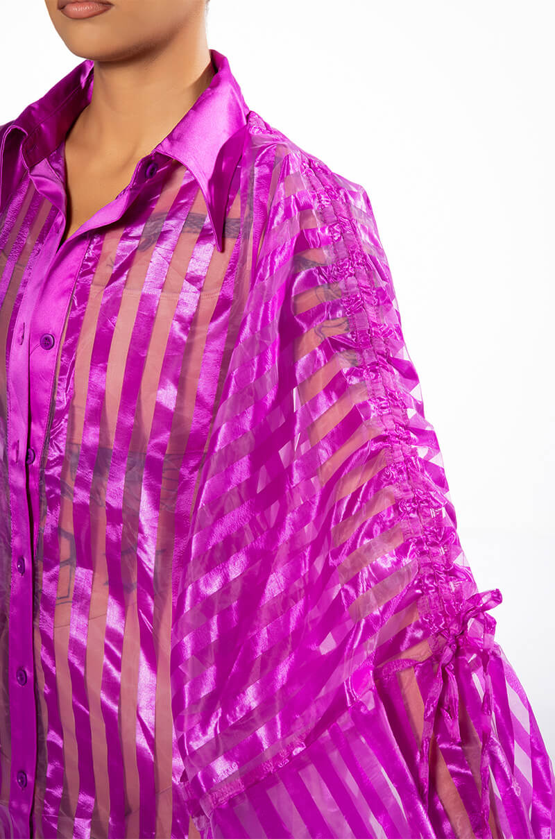 WEEKEND LOVE OVERSIZED BLOUSE