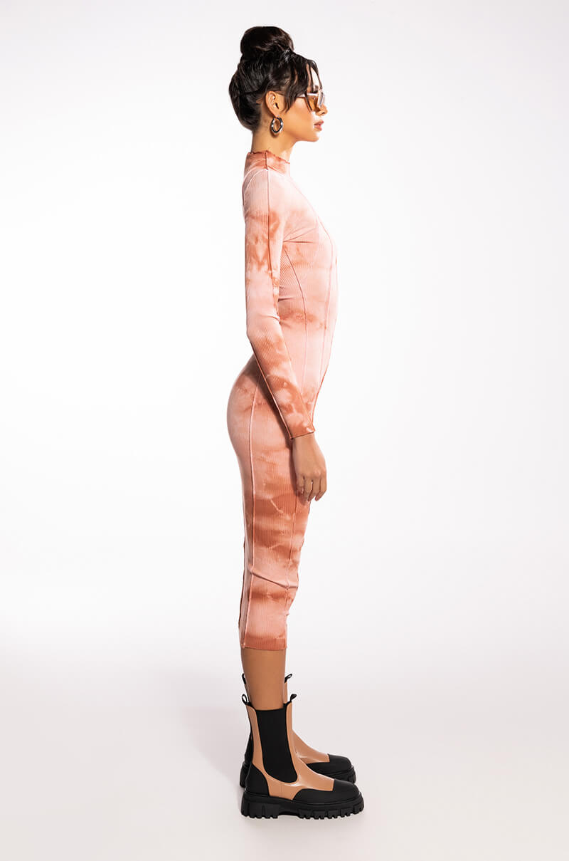 WHAT YOU NEED TIE DYE MAXI DRESS