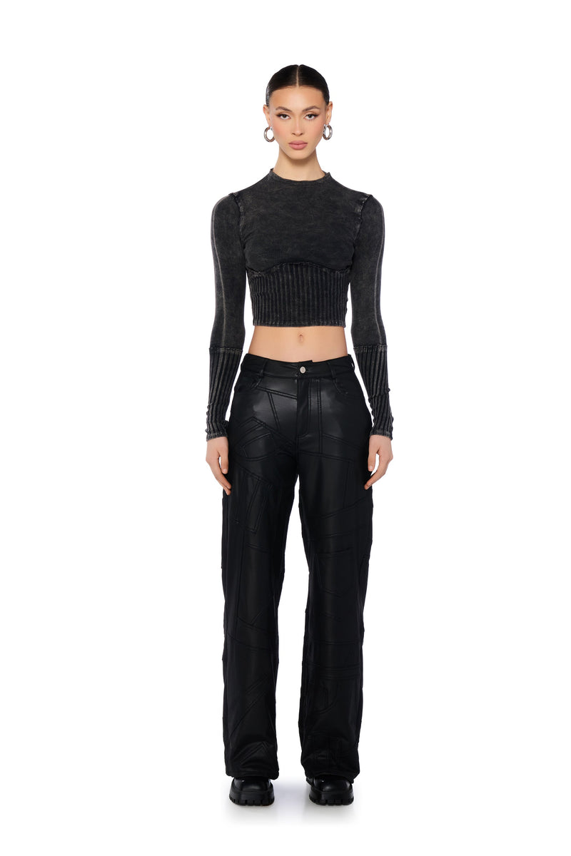 WILLOW CORSET LONG SLEEVE TEE IN BLACK