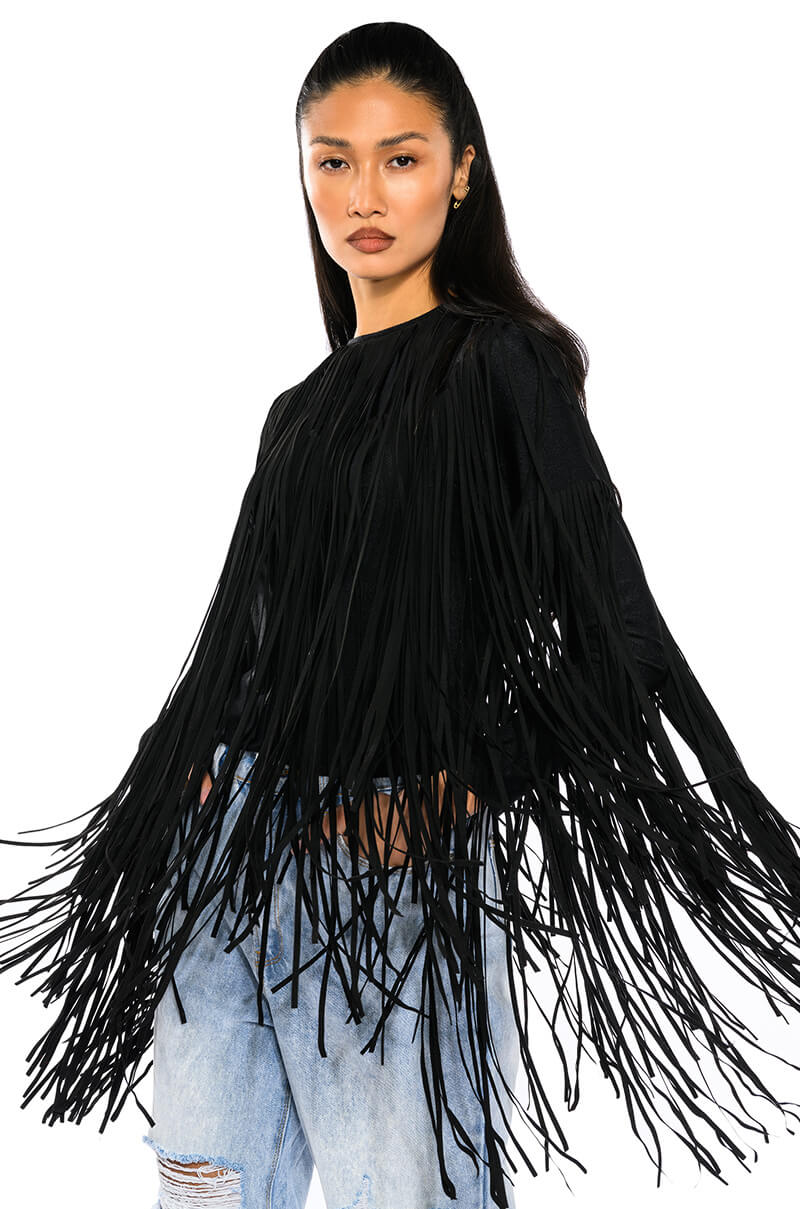 YOU ARE TROUBLE SLEEVELESS STATEMENT TOP