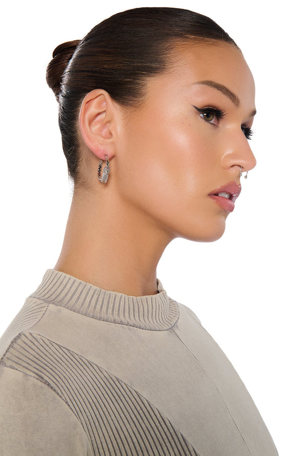 ZIP IT HOOP EARRING