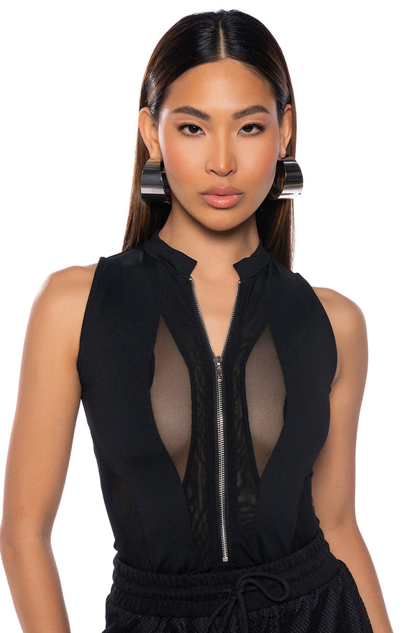 ZIPPER DETAIL SLEEVELESS BODYSUIT